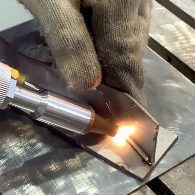 CW PW Purple Horn Laser Welding Machine For Industry Stainless Steel